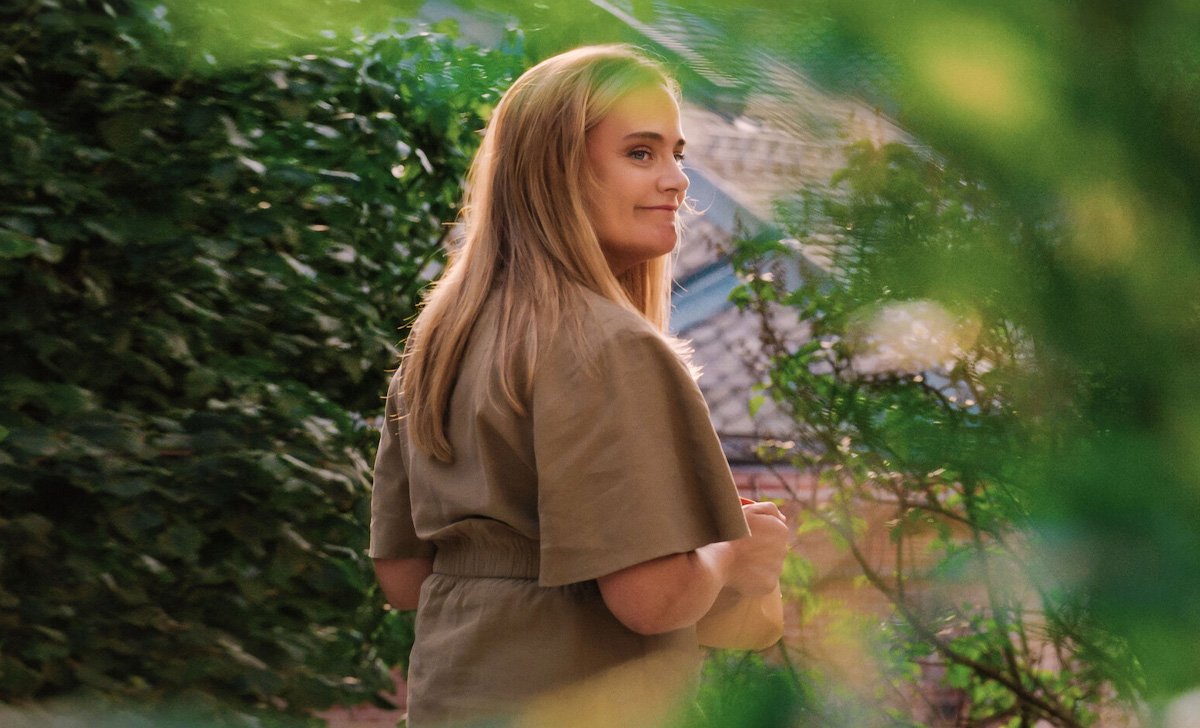 Weekend Fuel: Pernille, Humanly Possible, Bloom