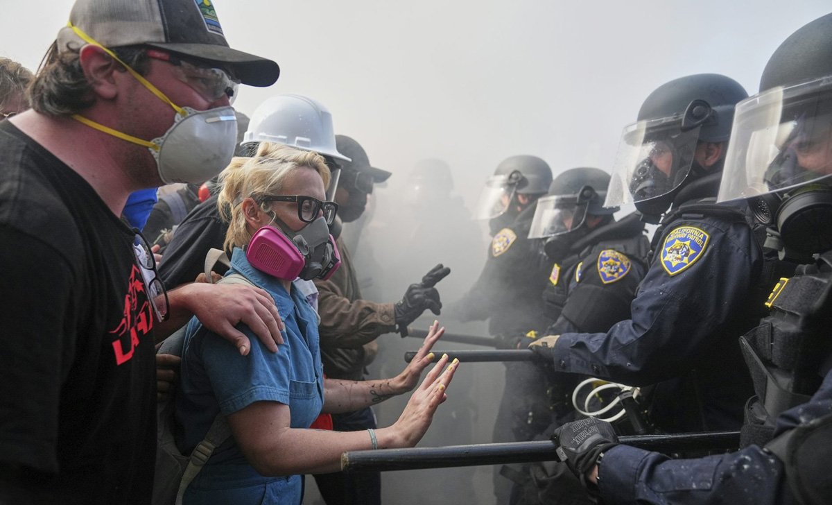 Inside L.A.'s Explosive Weekend After Trump Sends in Troops