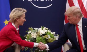 Europe and the U.S. Shake on a Tricky New Trade Deal
